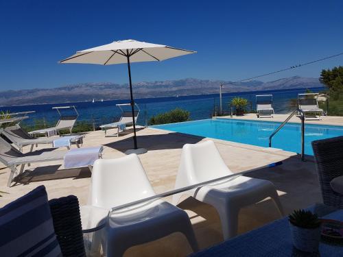 Villa R&b