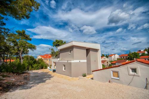 Villa Sablja