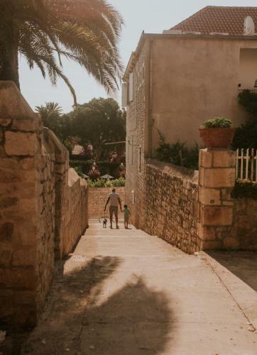 Apartmani Stones Sutivan II