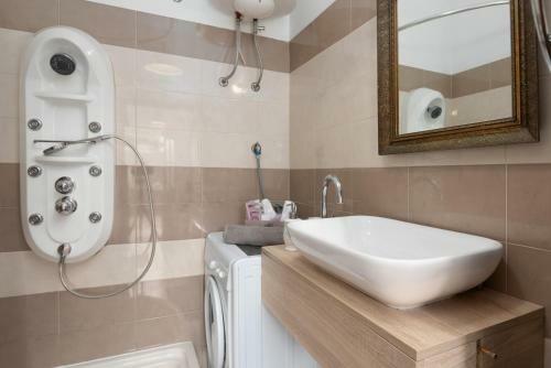 Lento Apartment