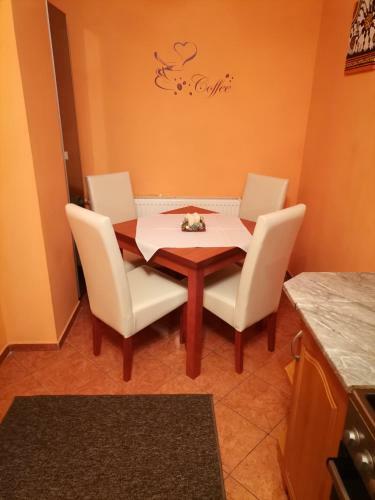 T�v�rosi Apartman