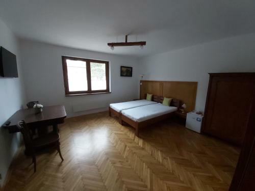 Bed & Breakfast Mamutfeny? Panzi�