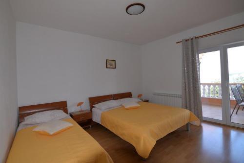Apartments By The Sea Tkon, Pasman - 16589