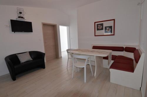 Apartments By The Sea Tkon, Pasman - 16589