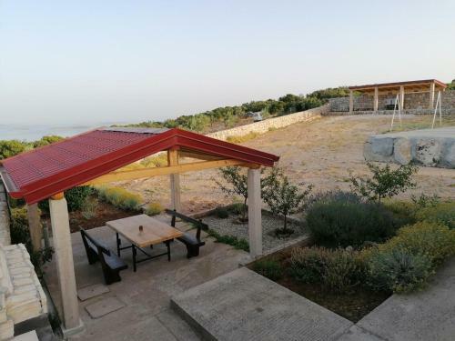 Secluded House With A Parking Space Cove Triluke, Pasman - 13577
