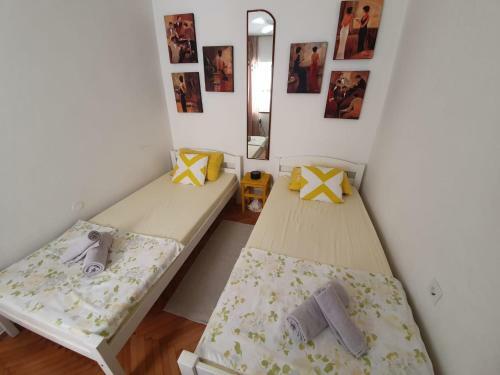 Albergue Room With Shared Bathroom House Gorica