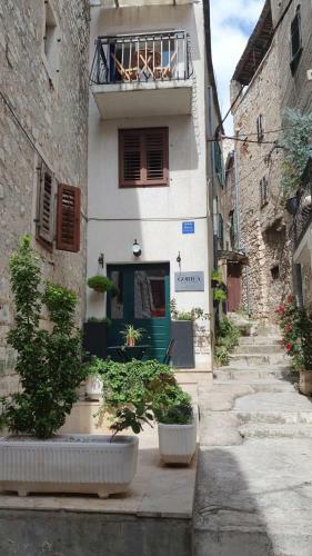 Albergue Room With Shared Bathroom House Gorica