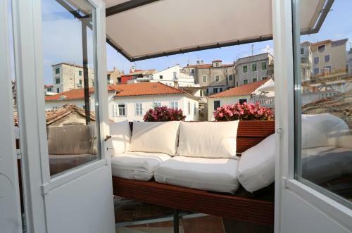 Hostal Swan Adriatic Apartment & Room