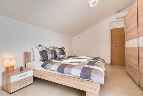 Apartamentos Croatica Suites Podsolarsko