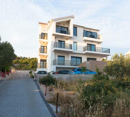 Apartamentos Croatica Suites Podsolarsko