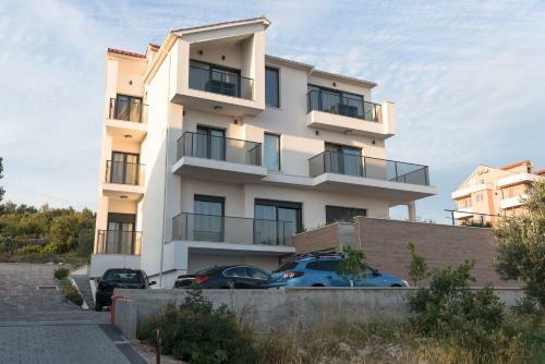 Apartamentos Croatica Suites Podsolarsko