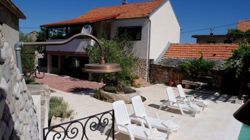 Villa Holiday Home Chichichi