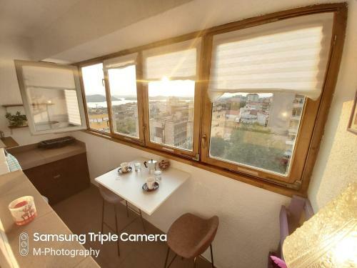 Good Vibes Apartment