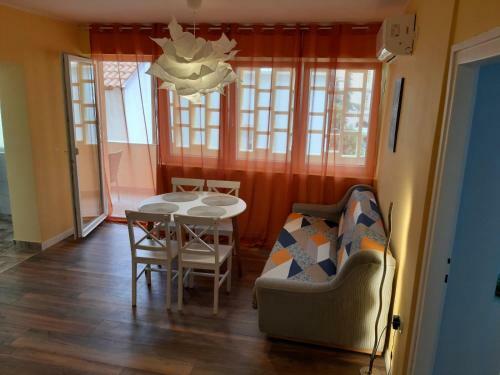 Apartment City Base, Fantastic Location On Main Square!