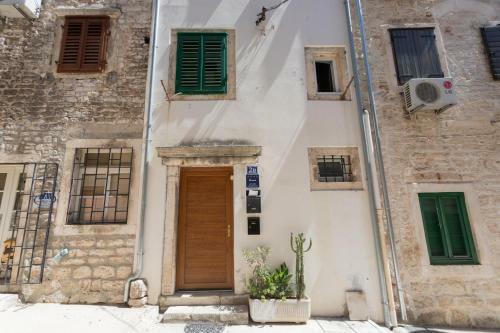 Apartment Libra Downtown ?ibenik