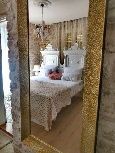 Hostal L&l Rooms Royal