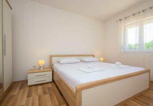 Holiday Home Marina - Quiet & Spacious