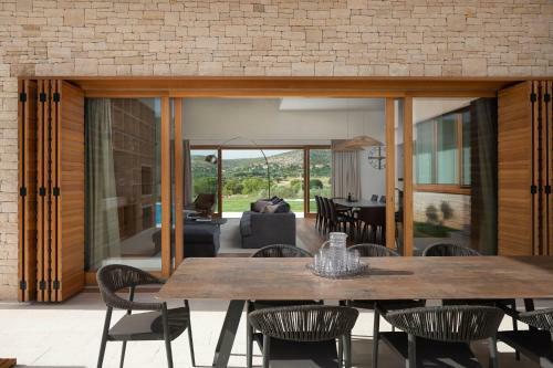 Luxury Villa Silence With Heated Pool