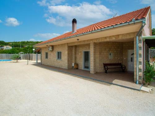 Holiday Home Nina