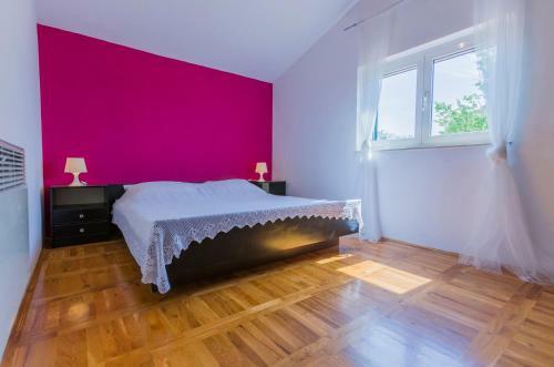 5 Bedroom House For Relaxing