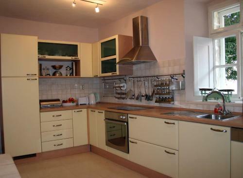 Holiday Home Pintara Kuca