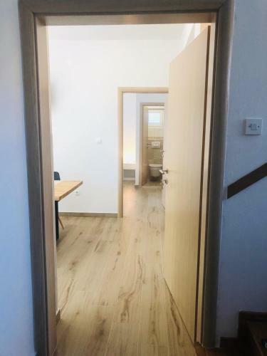 Apartmani Starigrad Paklenica- Danijel