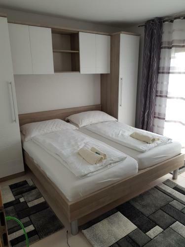 Jeli Apartments