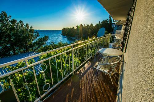 Apartment Nata With Beautiful Sea View