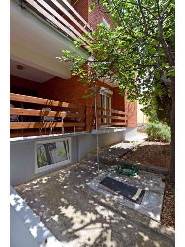 Apartment In Starigrad-paklenica 40050