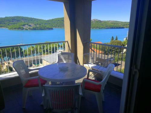 Apartman Tisno