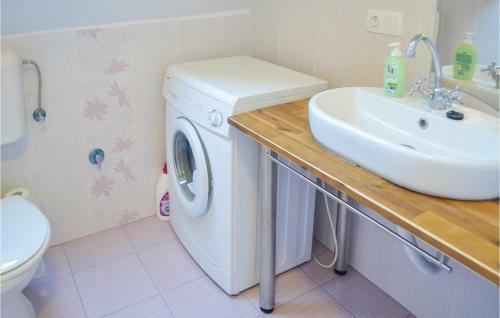 Holiday Home Keszeg U-balatonmariaf�rd�