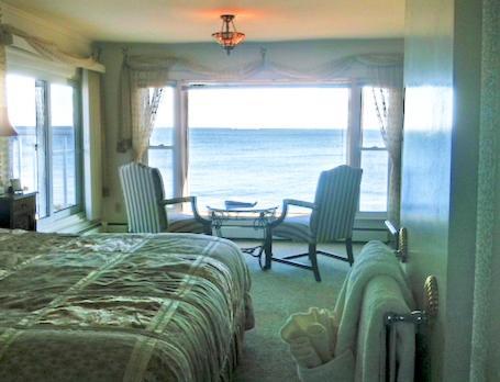 Posada The Quarterdeck Inn By The Sea