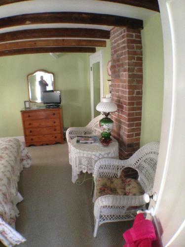 Bed & Breakfast Lantana House