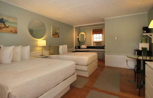Eagle House Motel