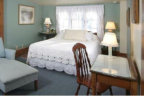 Tuck Inn B&B