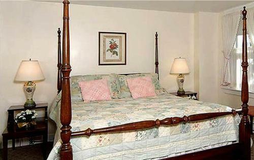 Tuck Inn B&B