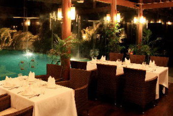 Hotel Villa Del Sol Beach Villas & Spa