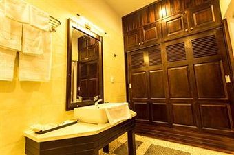 Hotel Villa Del Sol Beach Villas & Spa