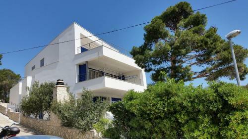 Apartamentos Villa Big Blue, Tisno