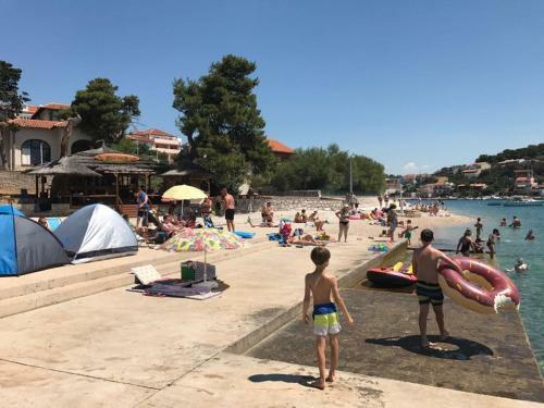 Apartamentos Villa Big Blue, Tisno