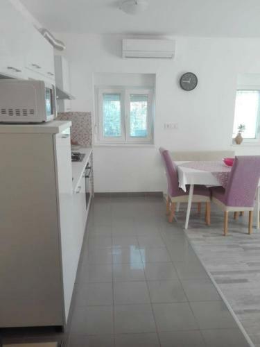 Apartment Tona - Close To Sea