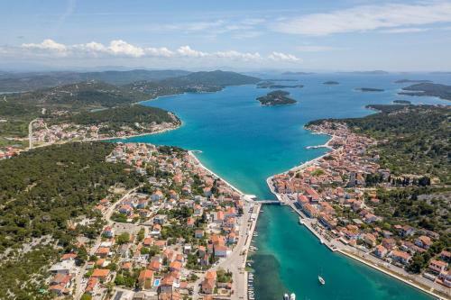 Luxury Apartments Skalinada