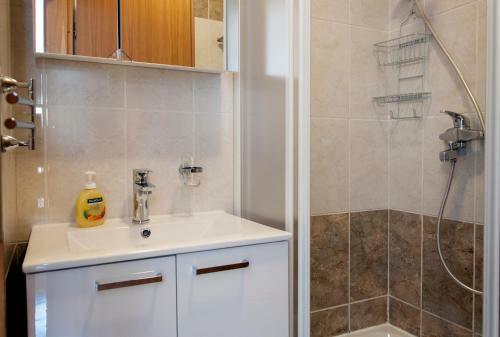 Apartmenthaus Kosirina-tisno