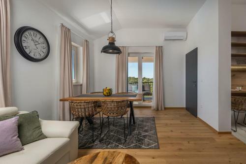 Beautiful Villa Golden Olive