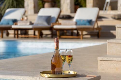 Beautiful Villa Golden Olive