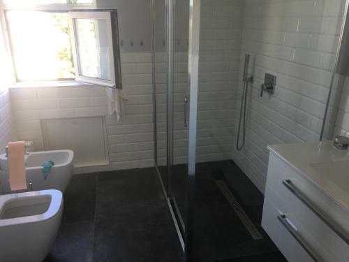 Lakovich Sea View Apartments