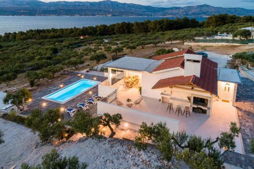 Holiday Home Nono Ante With Heated Pool