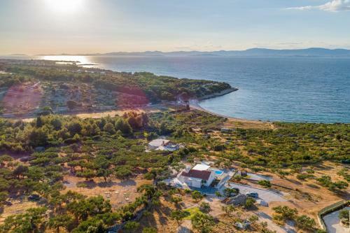 Holiday Home Nono Ante With Heated Pool