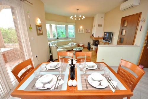 Captain's Villa