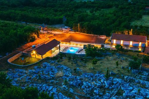 Villa On Stone